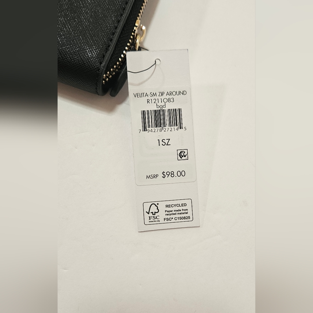 NWT Dkny Vela Small Zip Around Wallet Black - Picture 4 of 6